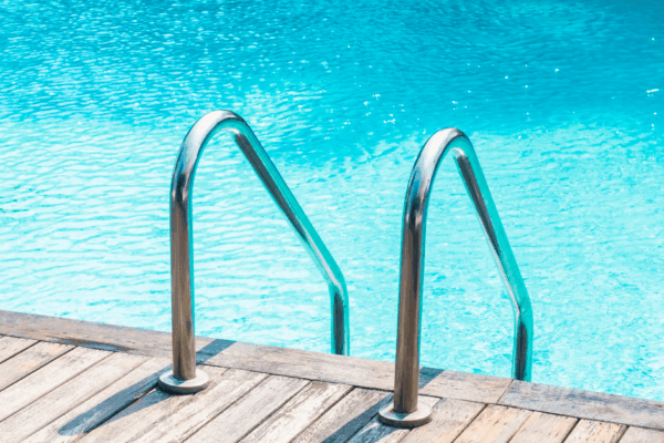 swimming pools and premises liability